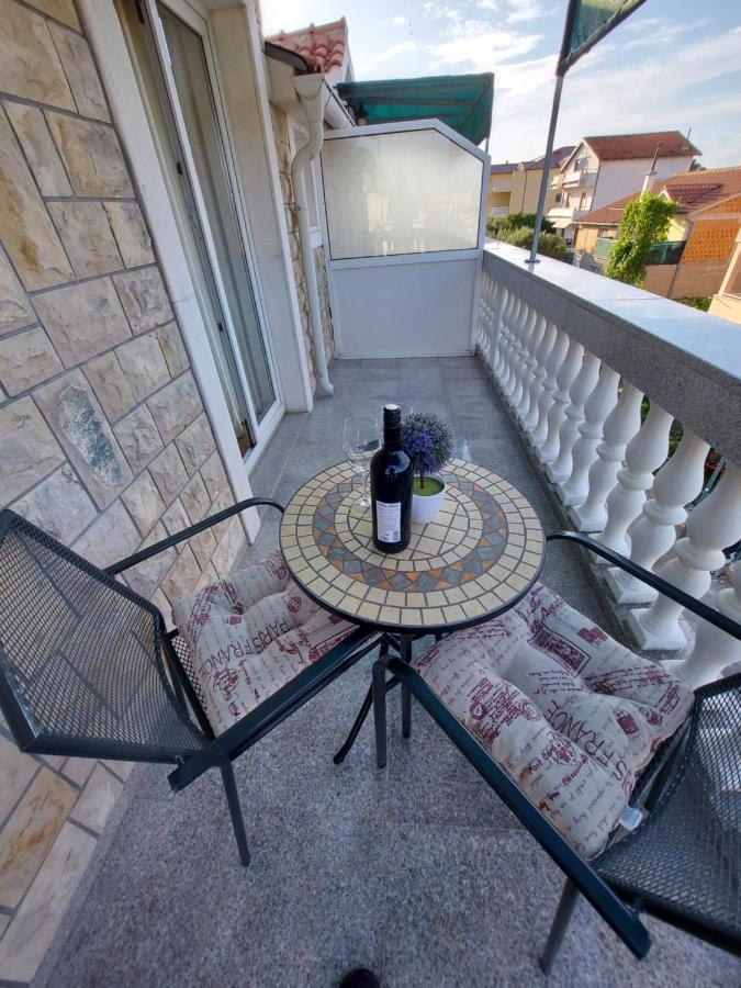 Guest House As Vodice Esterno foto