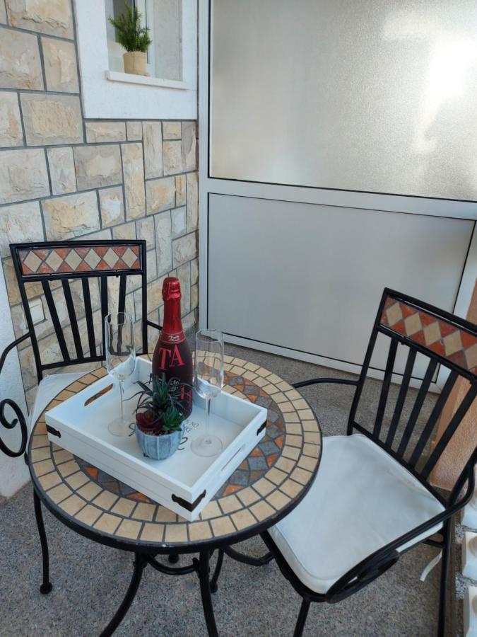 Guest House As Vodice Esterno foto