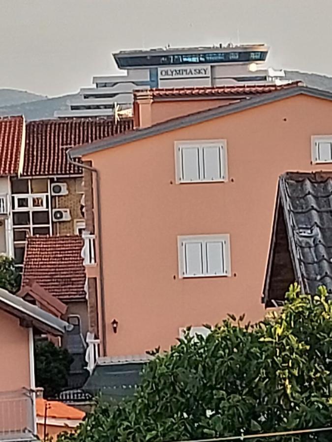 Guest House As Vodice Esterno foto