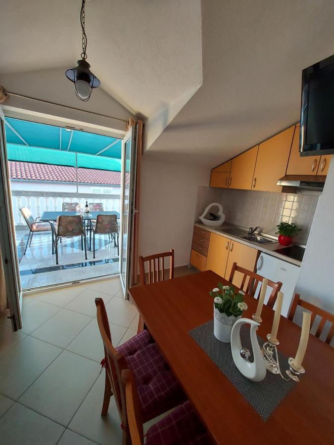 Guest House As Vodice Esterno foto