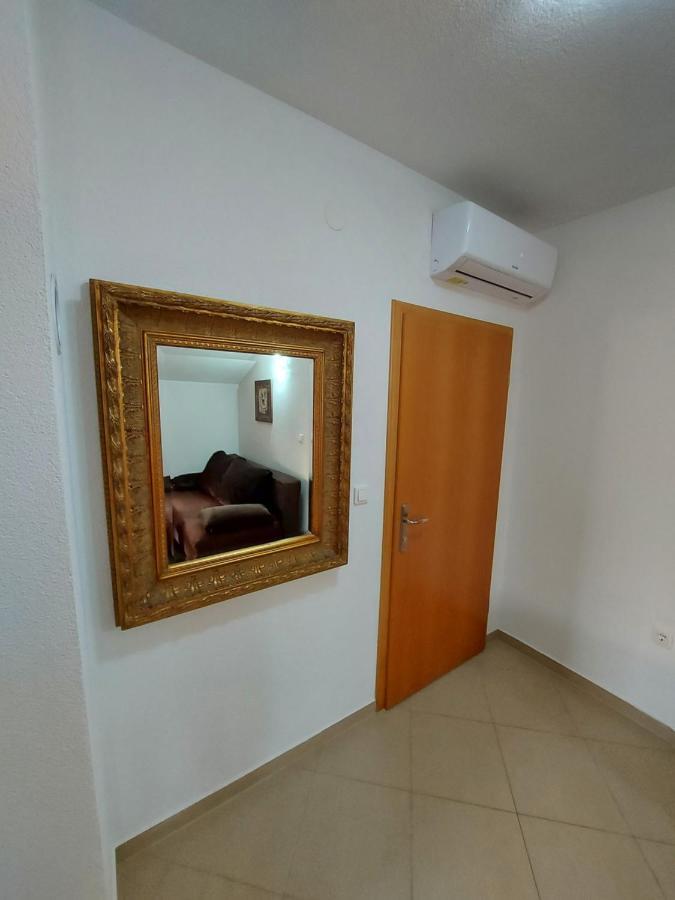 Guest House As Vodice Esterno foto