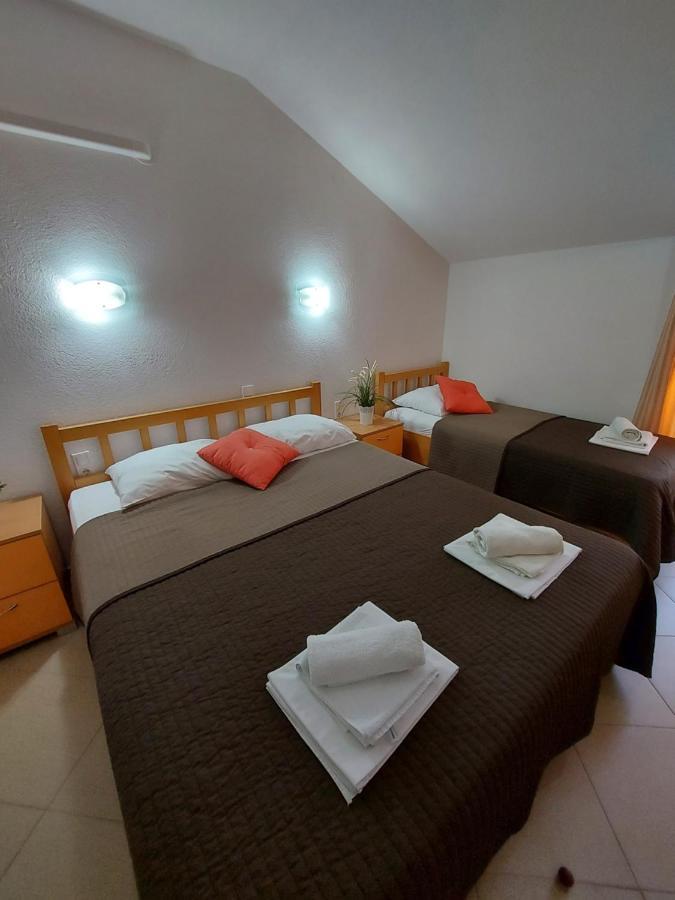 Guest House As Vodice Esterno foto