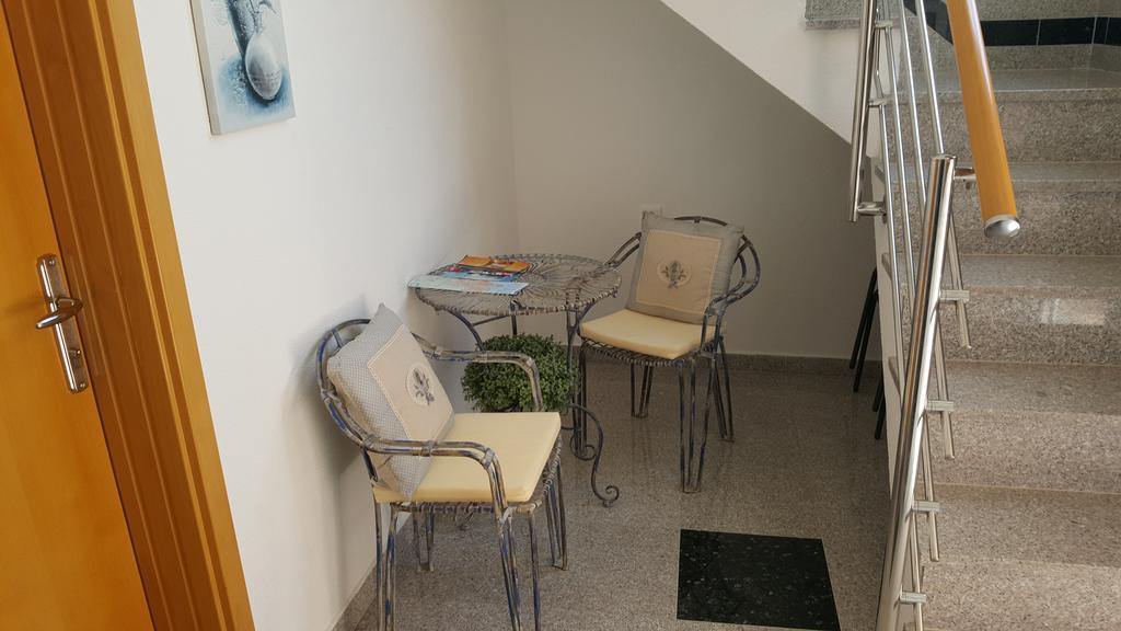 Guest House As Vodice Esterno foto